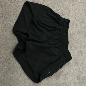 Size 4 3” track that high rise lululemon shorts black.